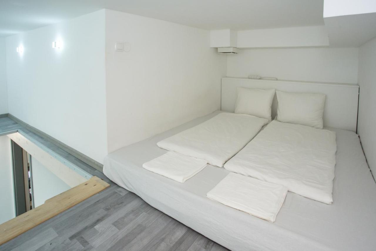 Aradi Apartment Будапеща Екстериор снимка