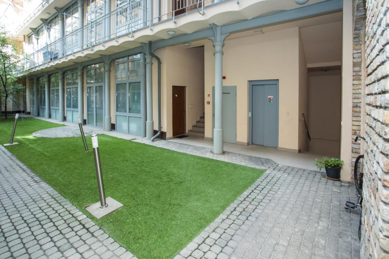 Aradi Apartment Будапеща Екстериор снимка